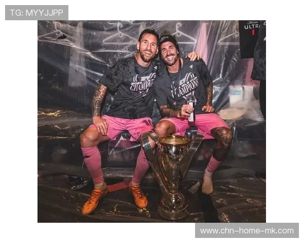 梅西无私助攻，帮助迈阿密国际3-1逆袭夺美职联冠军